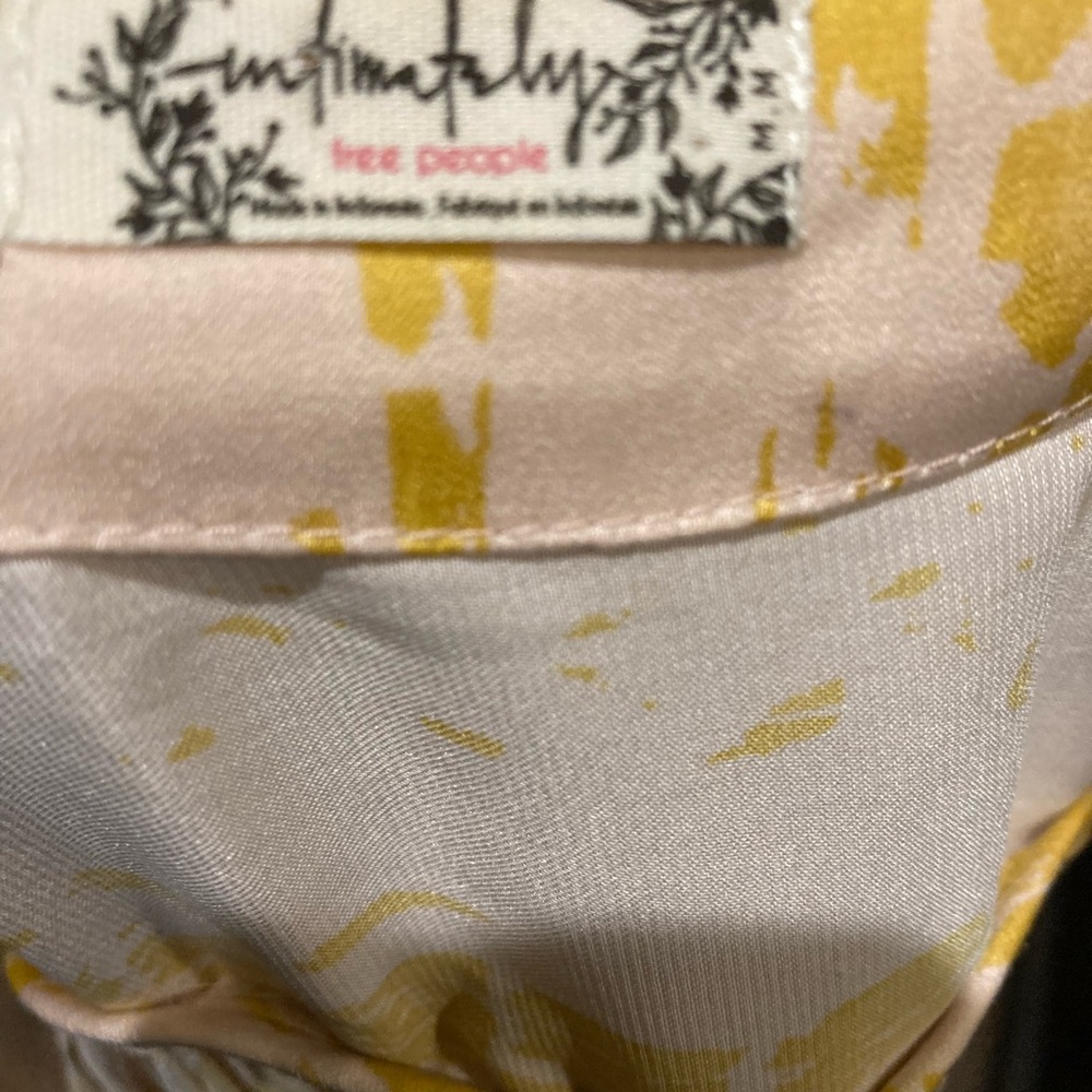 Free people wrap kimono - Picture 6 of 13